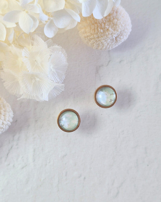 Bezel Lisianthus Rose Gold Stud