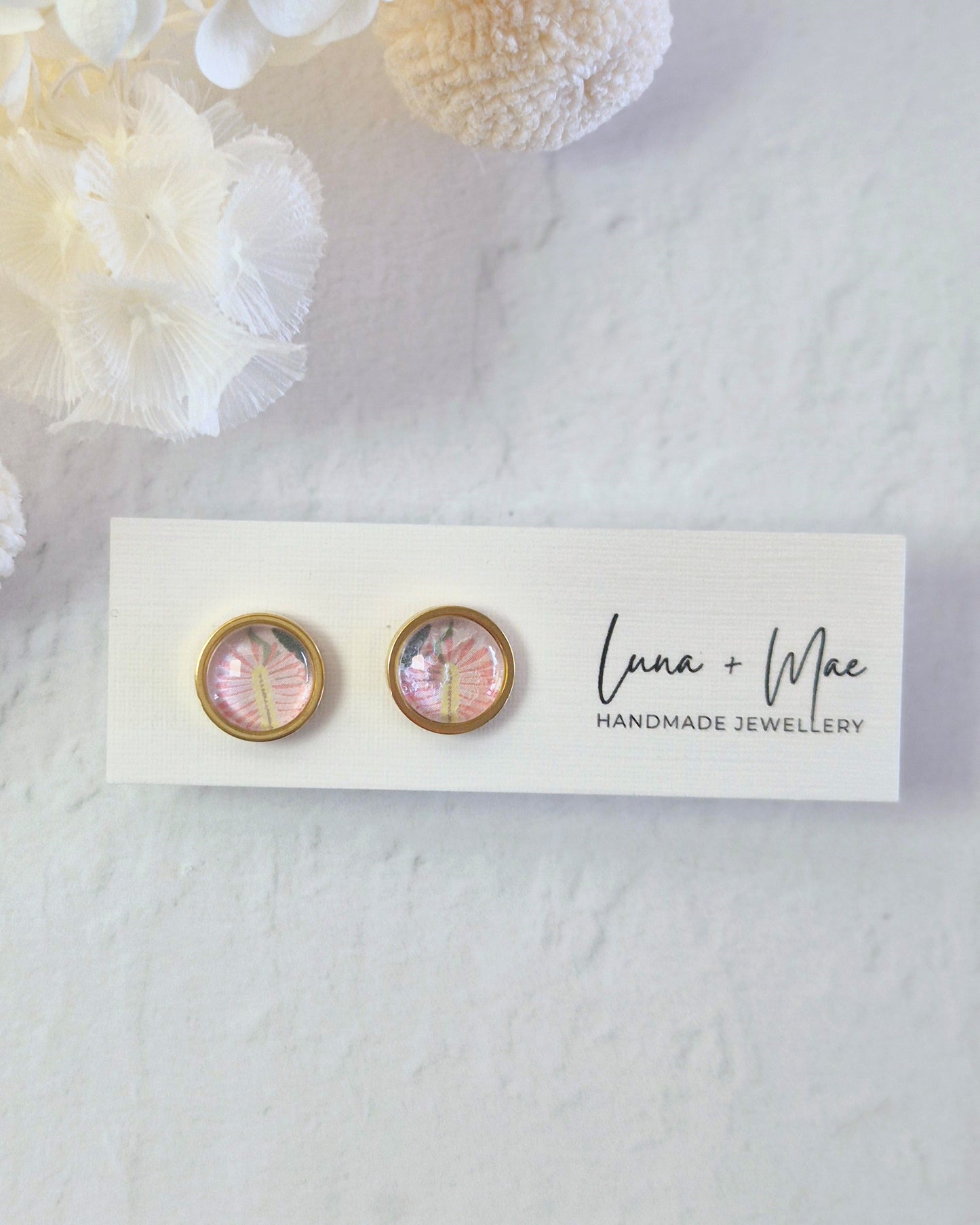 Bezel Pink Wattle Gold Stud #3