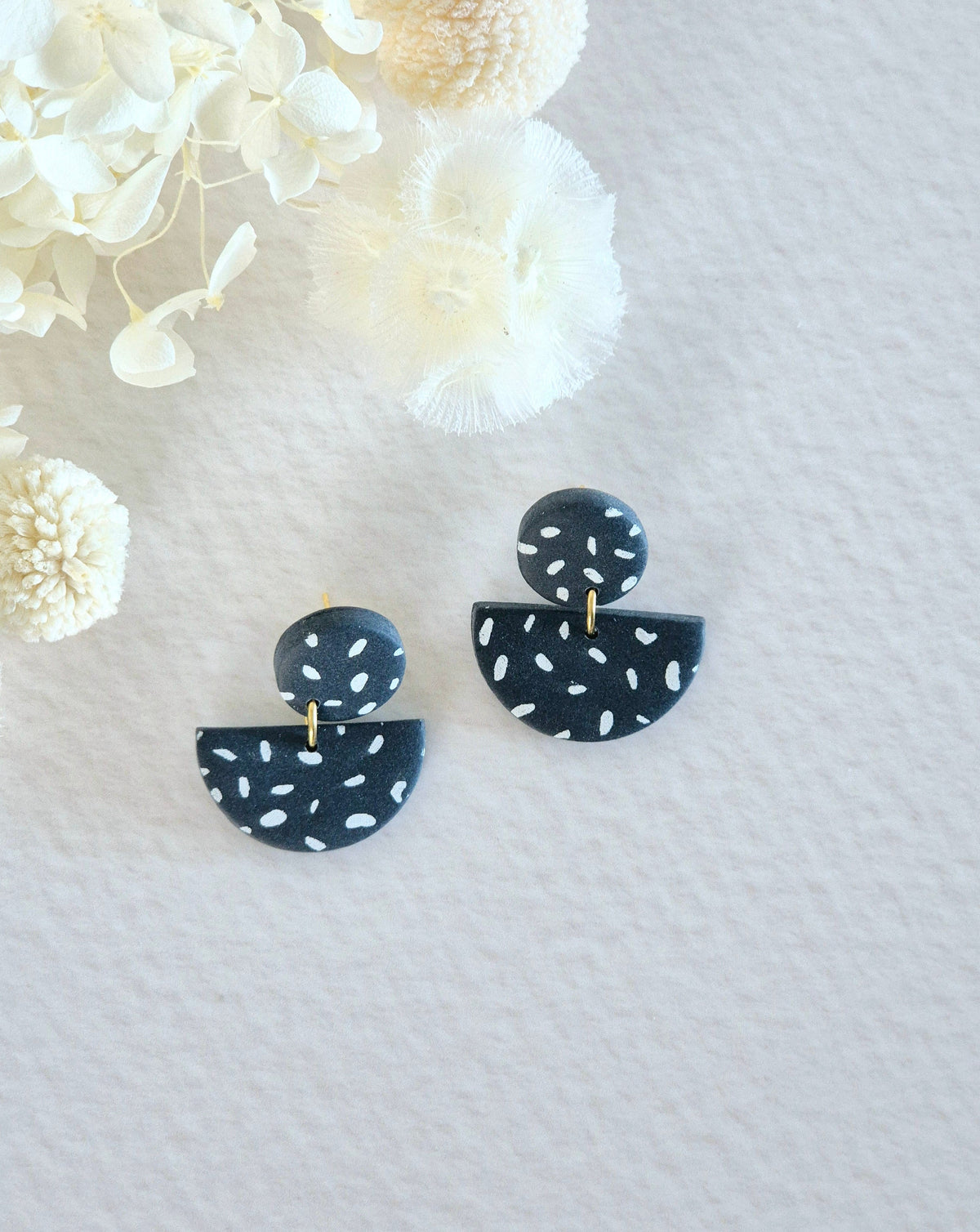 Luna Navy Fleck Dangle Earrings